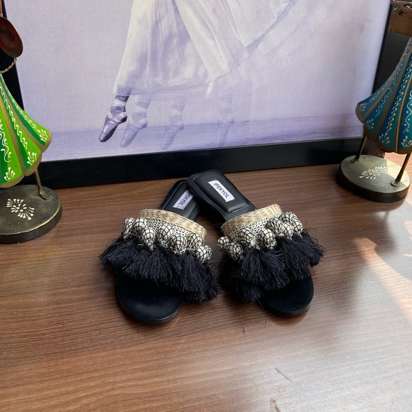 IPEKYOL Boho Sandal - Picture 8 of 14